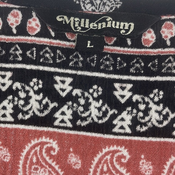 Millenium Black and Coral (Paisley & Tribal Print Design) Gauzy Dress size L - Picture 5 of 10